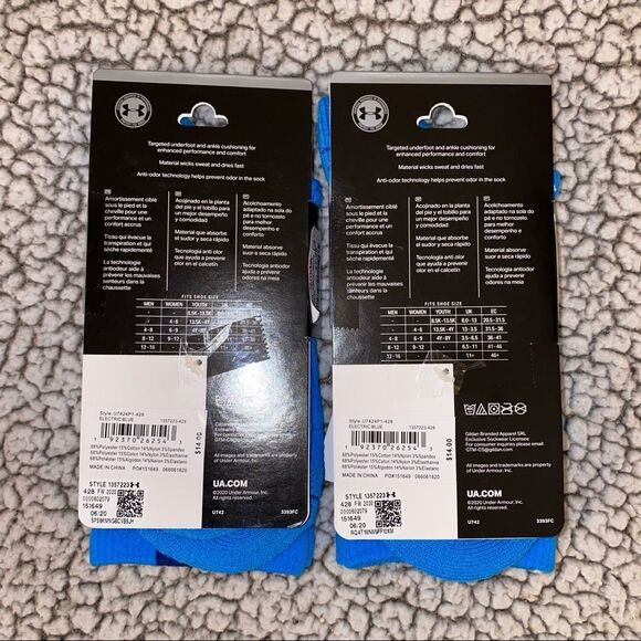 Under Armour Unisex Playmaker Crew Socks Electric Blue 2 Pairs NWT - Picture 3 of 3